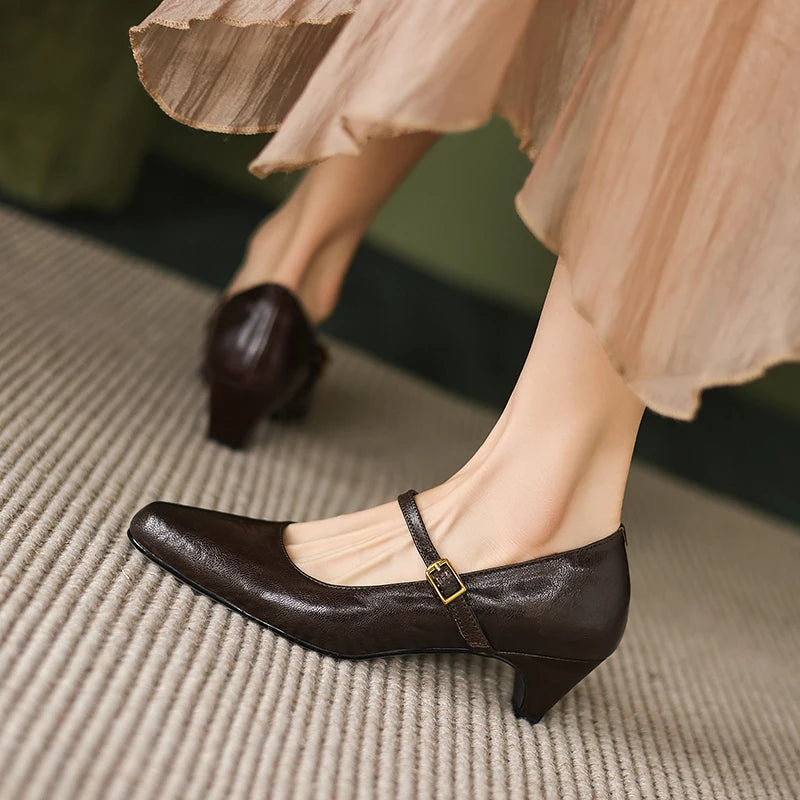 Chic Point Mary Janes