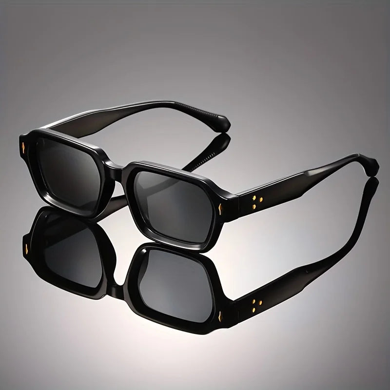 Vista Heirloom Frames