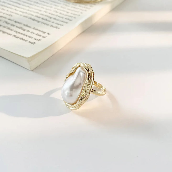 Baroque Pearl Ring