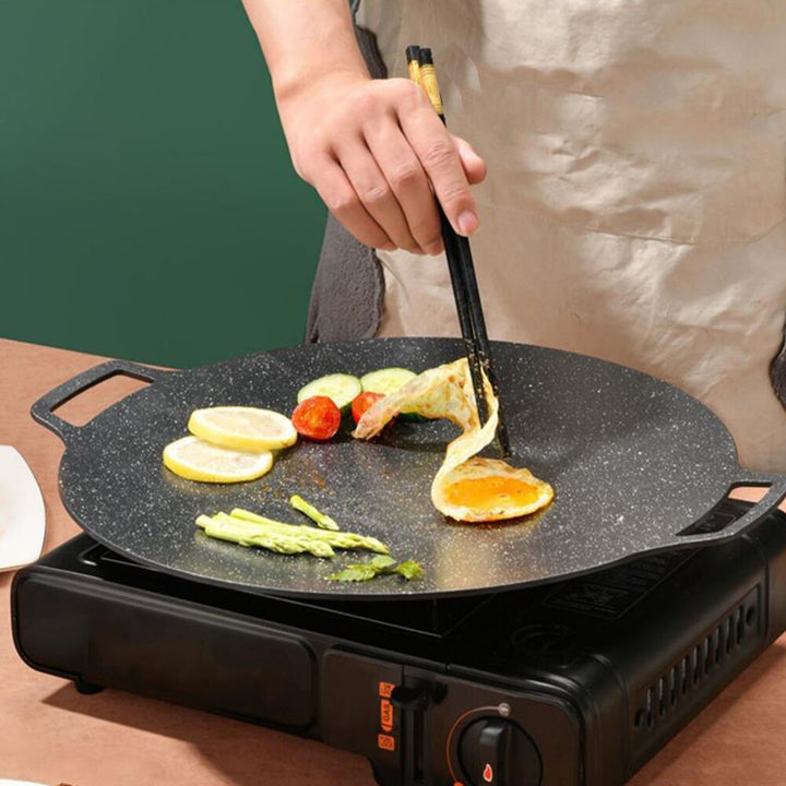 Large Convenient Cooking Pan