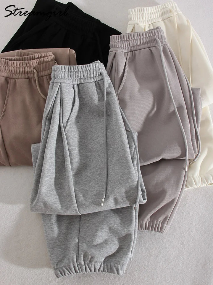 Relaxed Wide-Leg Knit Pants