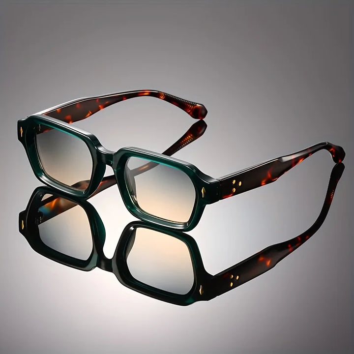 Vista Heirloom Frames